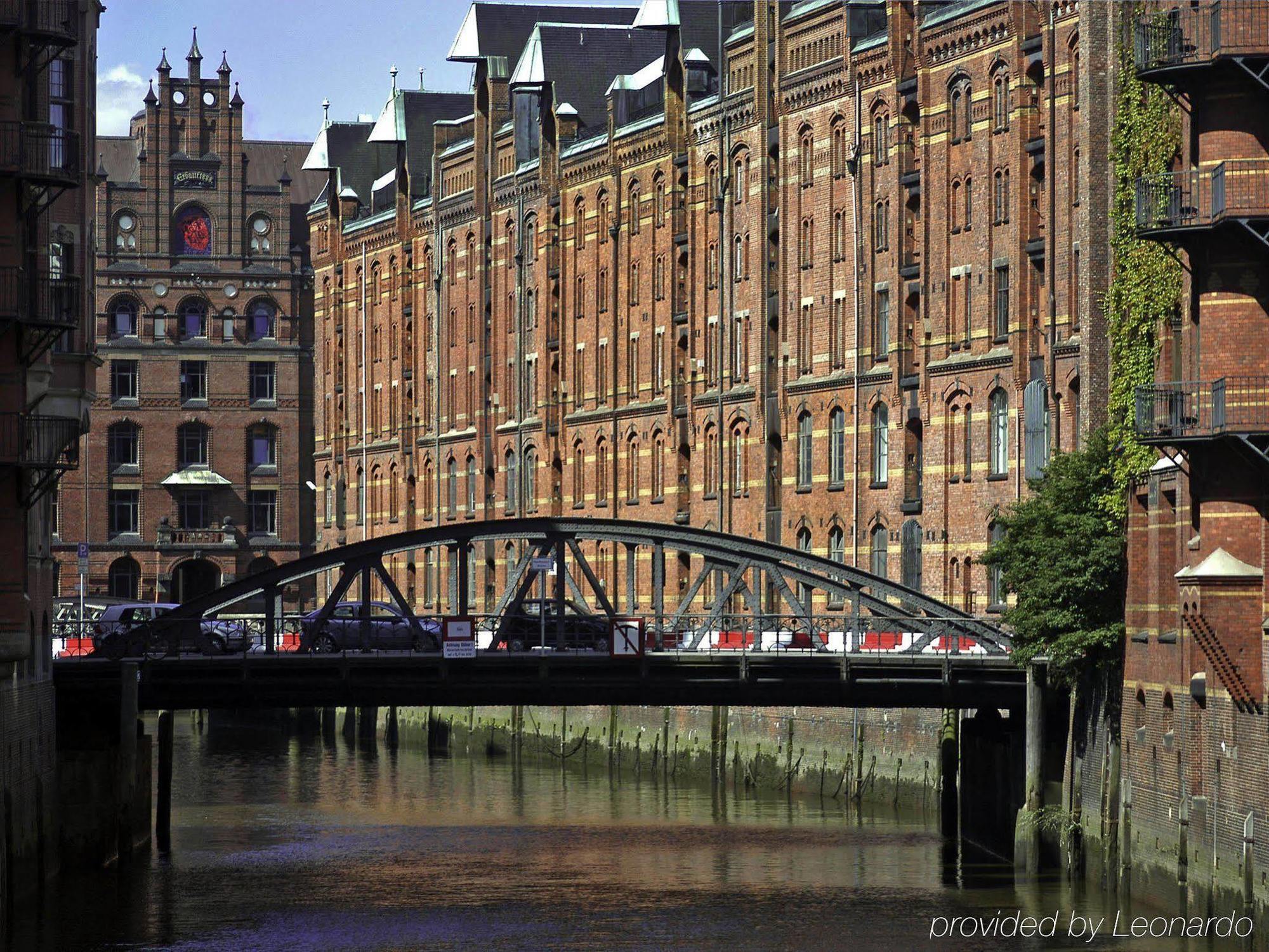 Ibis Hotel Hamburg Alster Centrum Exterior foto